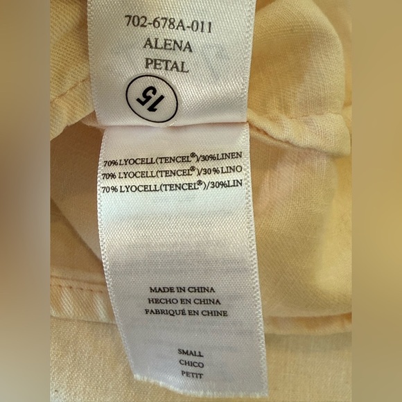 Rails Alena Petal Split Neck Top Size S - Picture 7 of 10